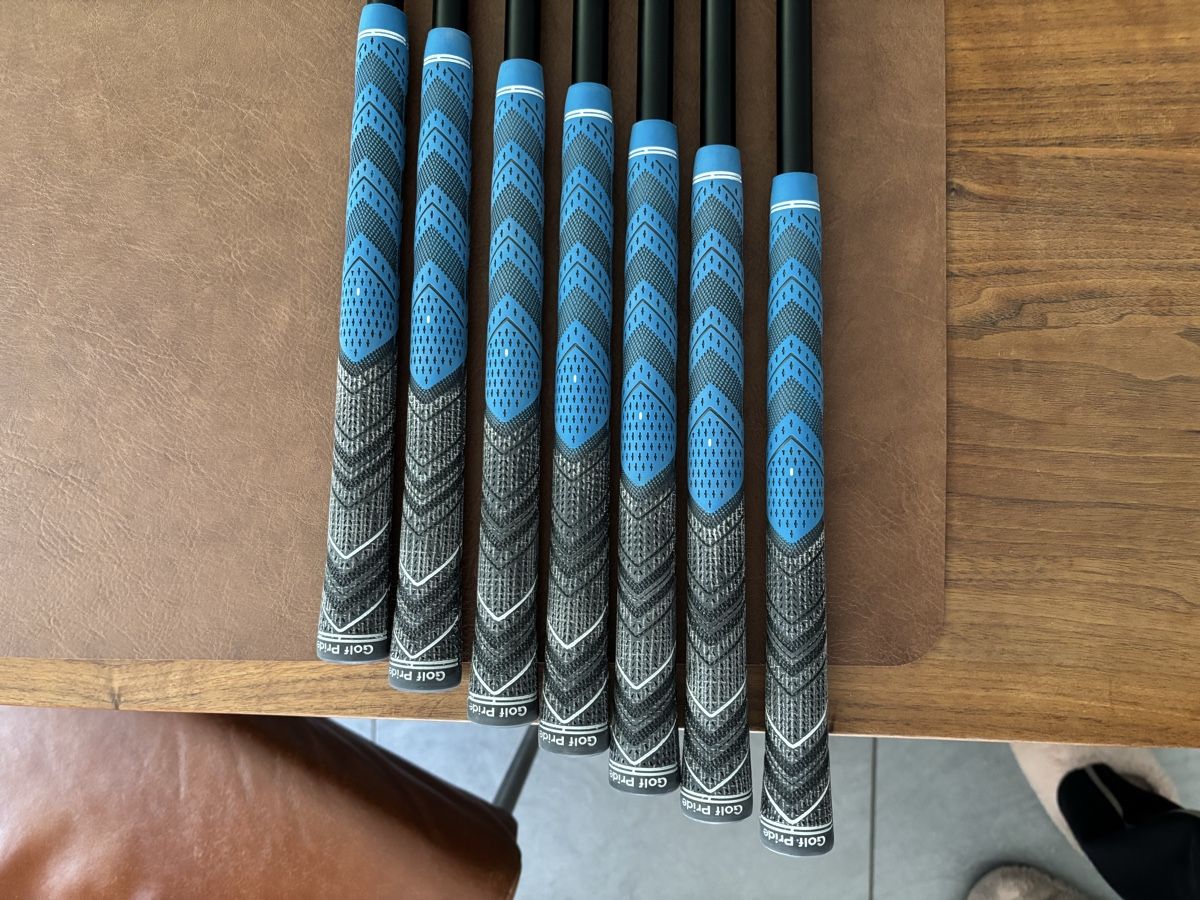 Taylor Made Mazze & Set: Golf Eisensatz P790 Model 2025 4-P – Nuovo (secondo la descrizione) da Wollerau venduto da Jazzy5 4