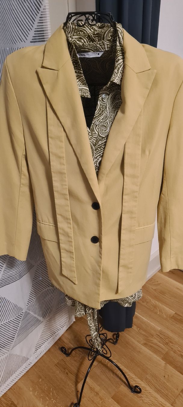Zara Giacche: blaser von zara gr S – Nuovo (secondo la descrizione) da zürich venduto da janjaz 1