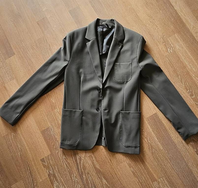 Vestes: 2 Herrensakko – D'occasion à Rupperswil par lizi2005 2