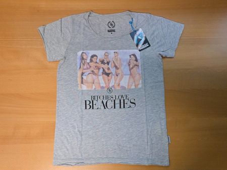 ​🏷️ Boom Bap // Bitches Loves Beaches // T-Shirt - S