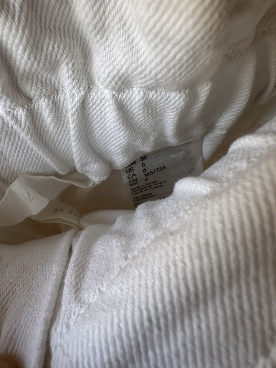 H&M Pantaloni: H&M Baumwolle Shorts weiss Gr. 38 – Usato da Münsingen venduto da Secondhand89 2