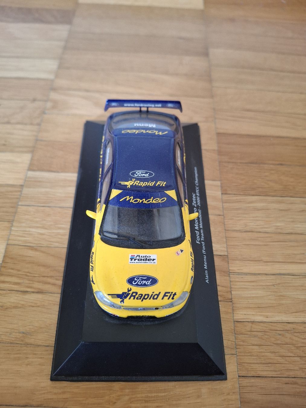 Ford Modellautos: Ford Mondeo Zetec 1:24 Modellauto – Gebraucht aus Frauenfeld von downthedustpipe_