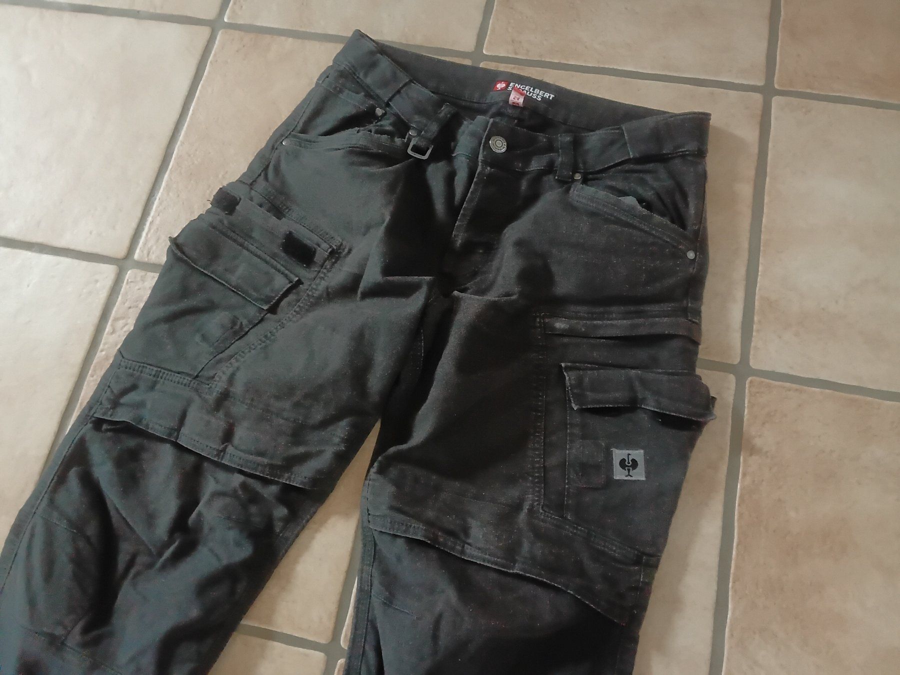 Engelbert Strauss Jeans: Engelbert Strauss  Cargojeans vintage schwarz Gr. 54 – Gebraucht aus Riniken von Kandergrund86 1