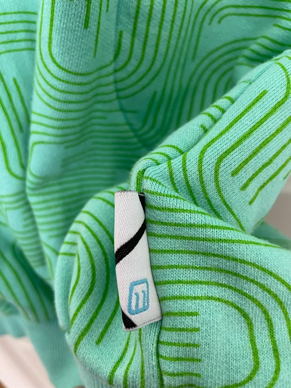 Pullover & Sweatshirts: Eleven Pulloverkleid ungetragen – Neu (gemäss Beschreibung) aus Chur von adien 4