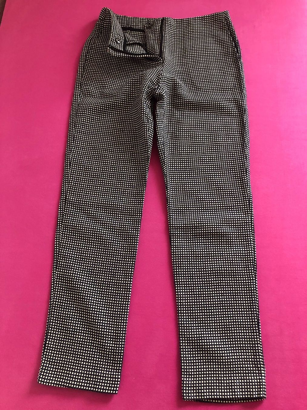 Pantaloni: FRNCH STOFFHOSE, GR.S, KLEIN KARIERT, GERADES BEIN – Usato da Zürich venduto da rolo66 1