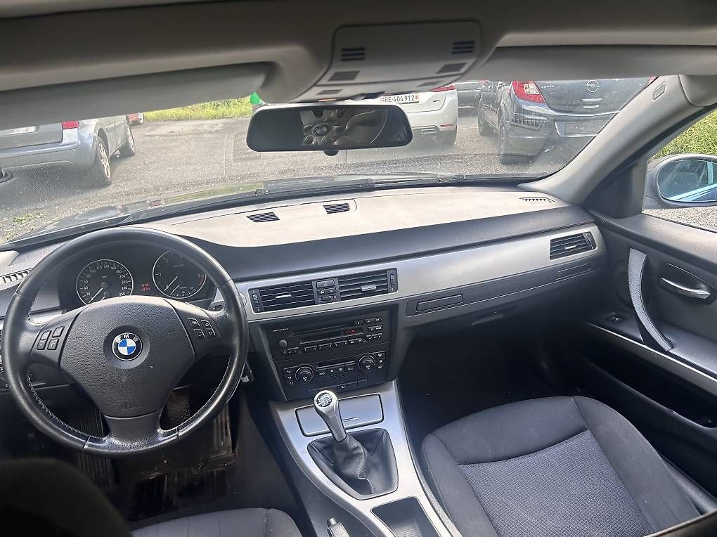 BMW Autos: BMW 330 d 4x4 – Gebraucht aus Mülenen von Jetmir019 4