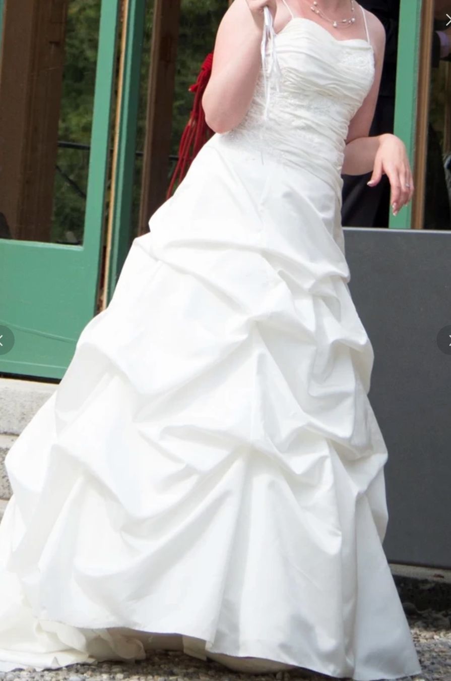 Vestiti: Brautkleid Ivory – Usato da Langenthal venduto da Kurt_86