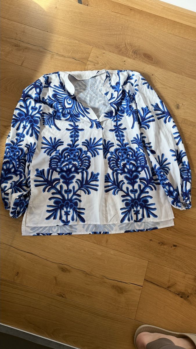 Camicette: Summer Blouse - Blue and White Pattern - Size S – Usato da St-Gingolph venduto da Ynatka 1