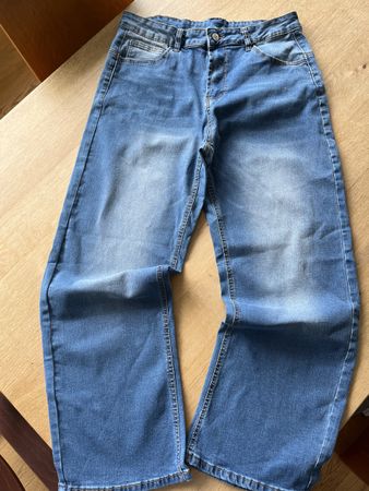 Jeans, hellblau, Grösse XL neuwertig, Top Zustand