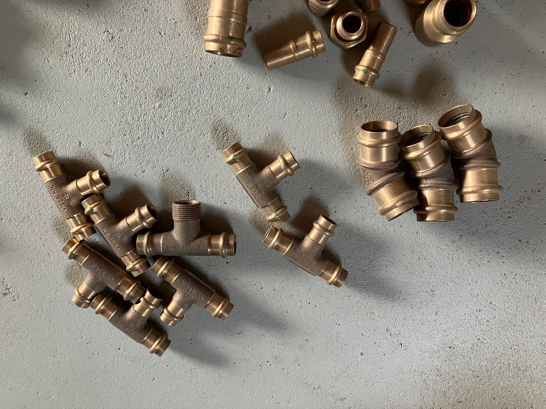 Alle Werkzeuge: 55 verschiedene neue Messing Fittings – Neu (gemäss Beschreibung) aus Rüegsauschachen von limek 2