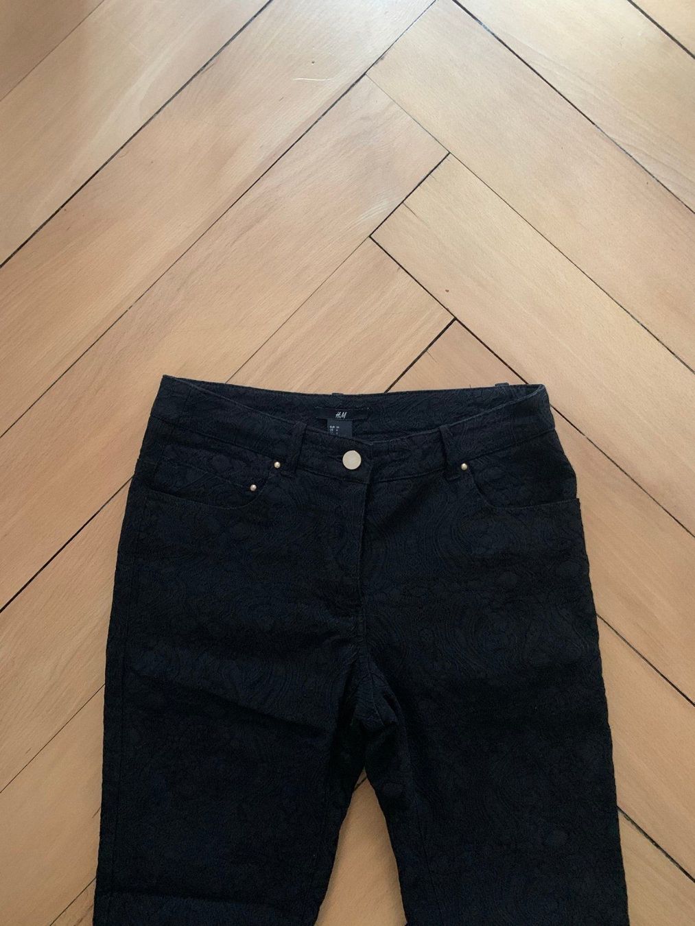 H&M Jeans: Jeanshose schwarz gemustert - 36 – Gebraucht aus Zürich von Diazaio 2
