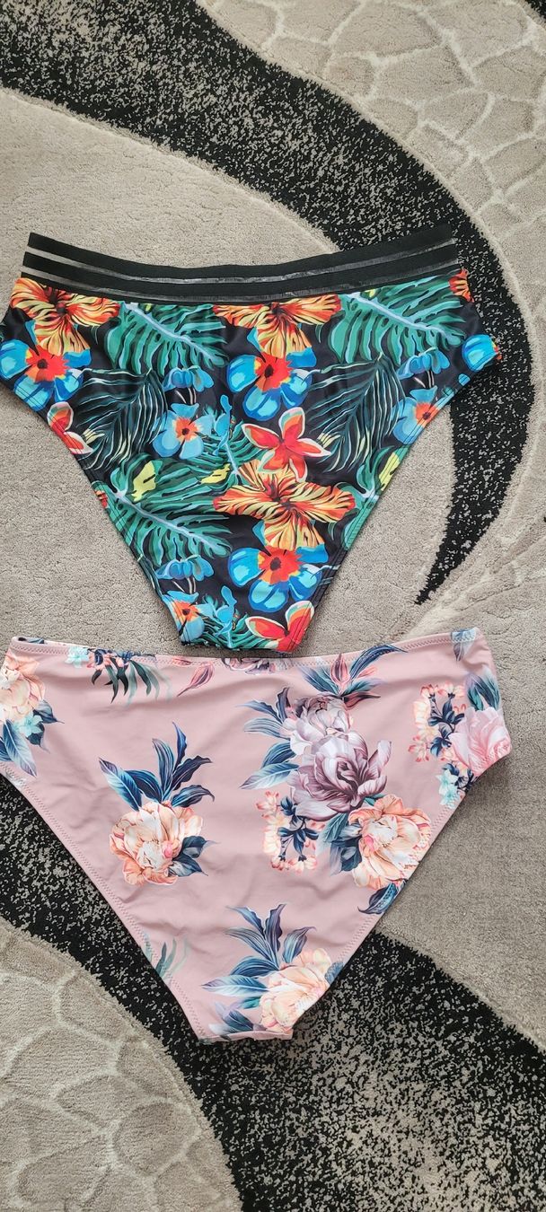 Maillots de bain & Bikinis: Serviette en coton& 2 Bas de bikini taille 3XL/Neuf – Neuf (Voir description) à Vevey par x_y_f 2