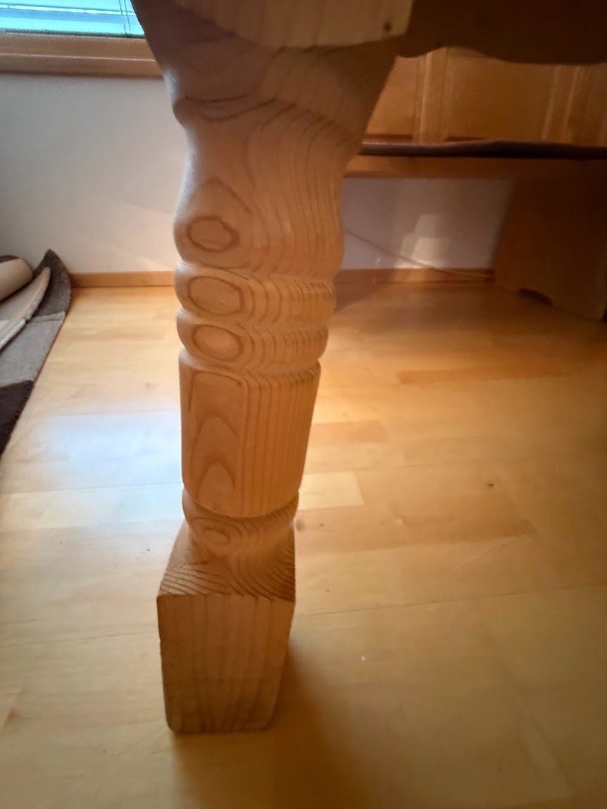 Set di tavolo e panche: Eckbank mit Tisch und Stühlen – Usato da Triesenberg venduto da Larry777 6