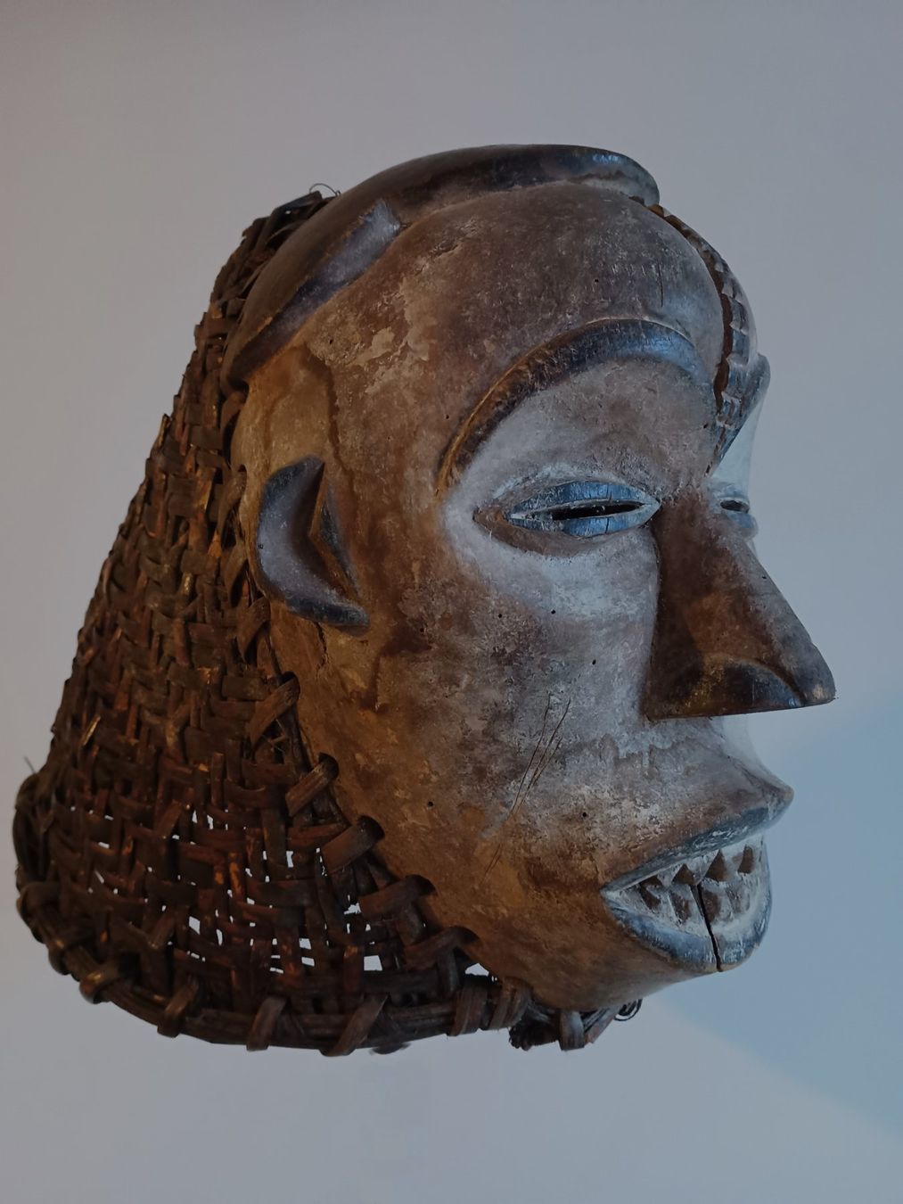 Internationale Kunst: Afrikanische Tschokwe – Gebraucht aus Vuiteboeuf von deux-matous 1