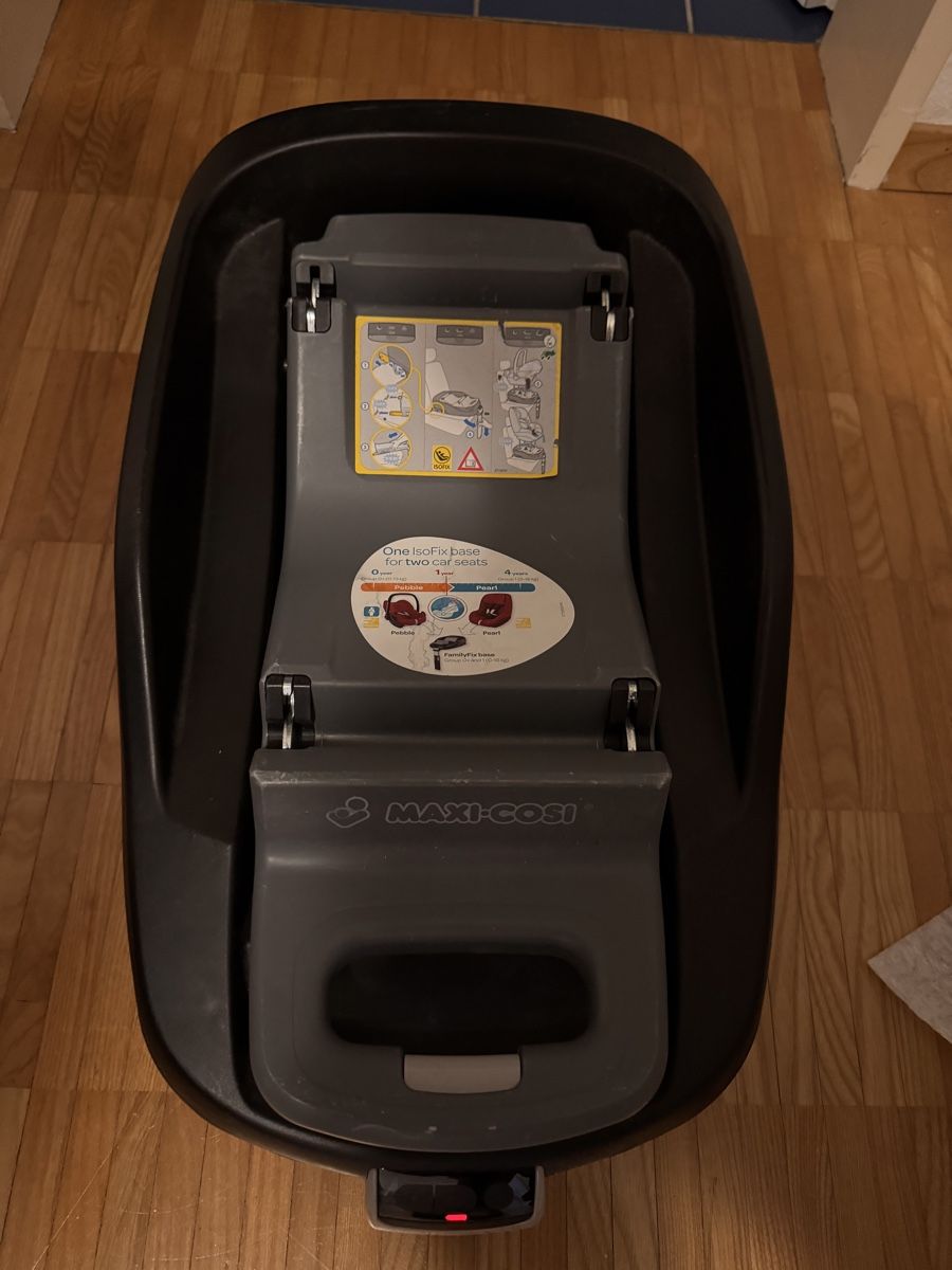 Maxi-Cosi Seggiolini per auto: Maxi Cosi Pebble inkl. Isofix Station – Usato da Winterthur venduto da ForsterF 3