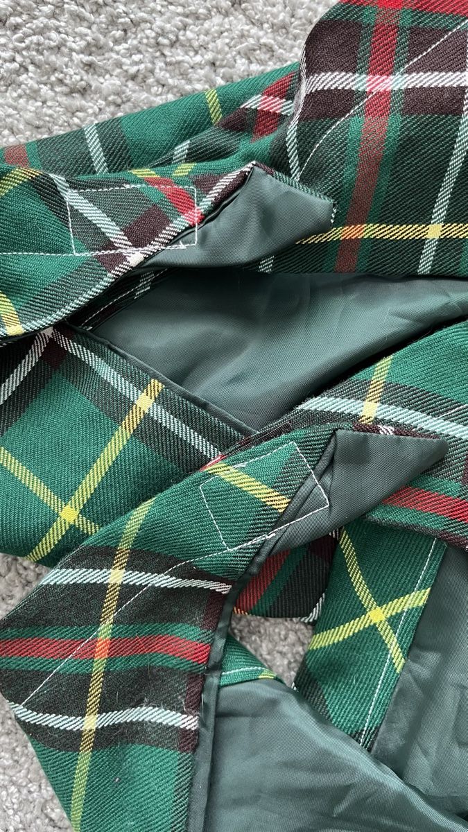 Foulards, Tücher & Schals: 2 Scottish Hund Bandana 70 cm – Gebraucht aus Wallisellen von S_lb 2