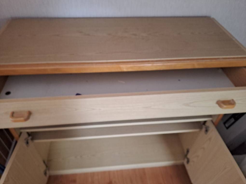 Armadi: Schrank  – Usato da Bazenheid venduto da ste_8ycz 3