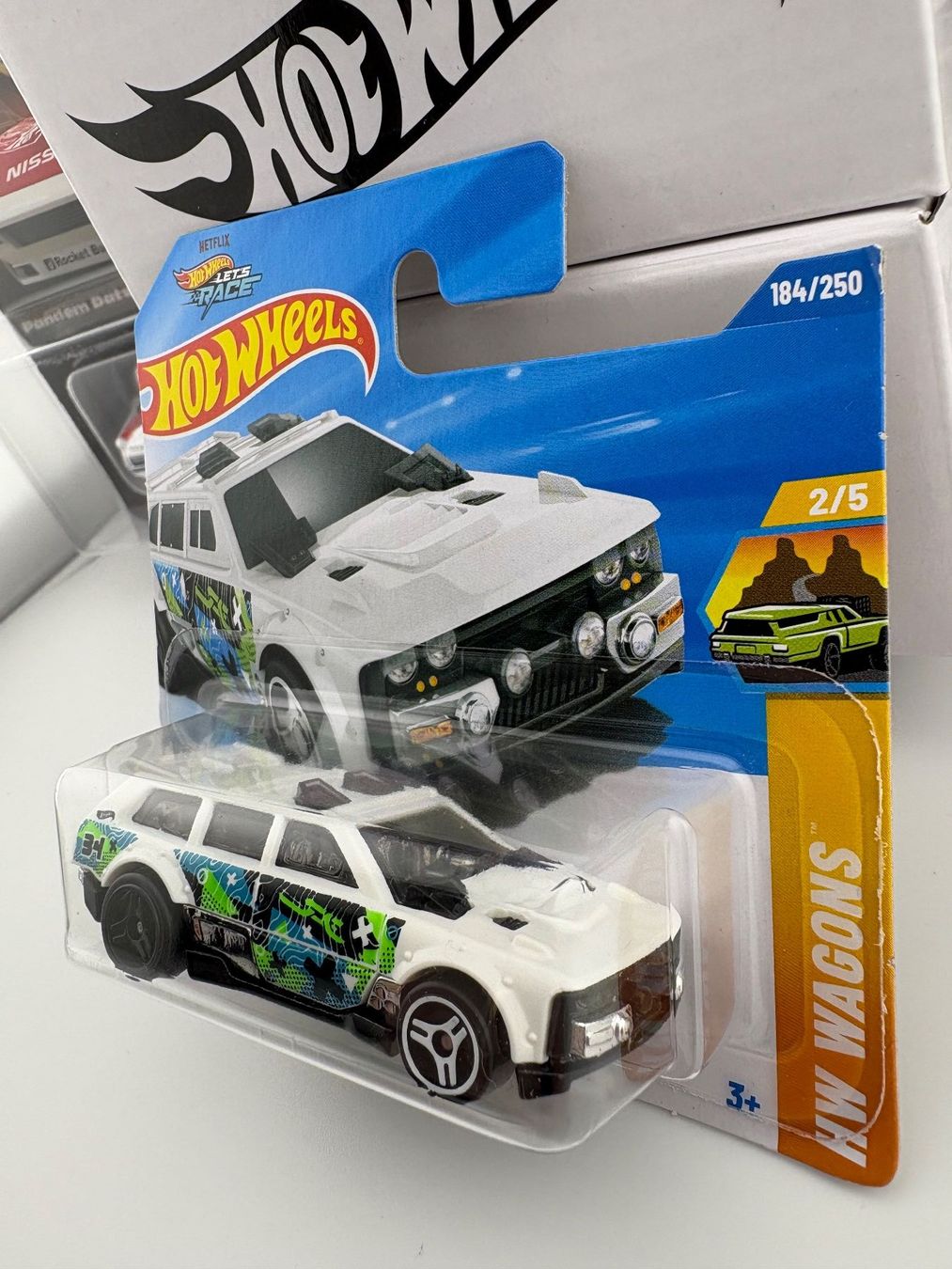 Hot Wheels Modellini d'auto: Hot Wheels Track Dwagon Lets Race - 2025 - 184/250 – Nuovo e nell'imballaggio originale da Flawil venduto da HeisseReifen 2