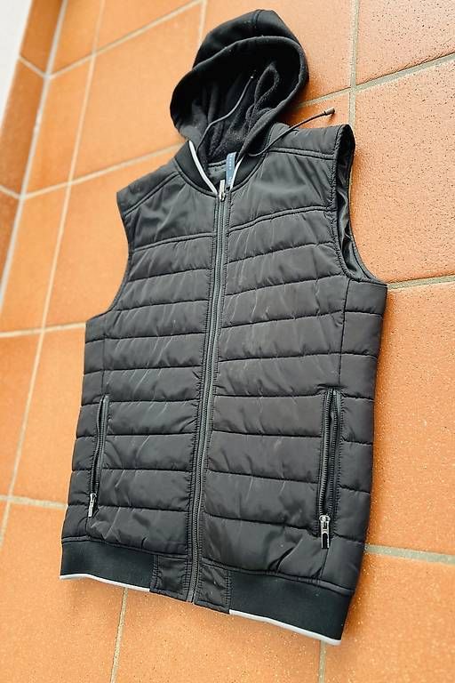 Giacche: Bellissimo gilè Zara da uomo  – Usato da Gentilino venduto da cmz144 2
