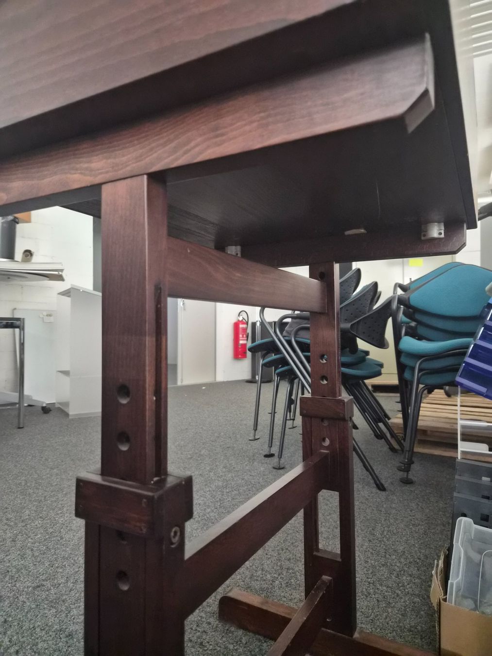 Tavoli: Vintage, Atelierpult, Holz – Usato da Frauenfeld venduto da Verein_Murghof 3