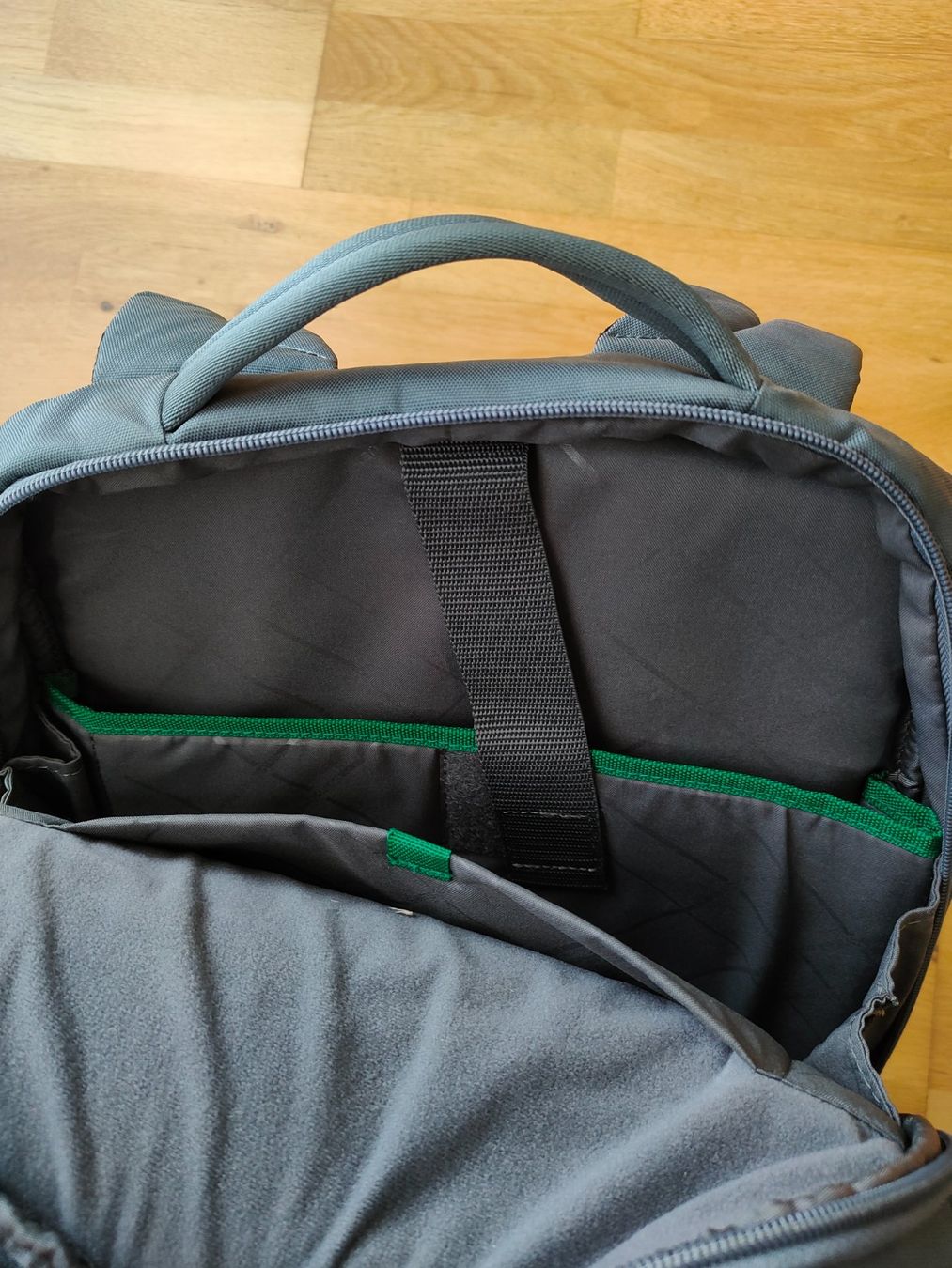 Samsonite Zaini: Samsonite Rucksack mit Laptopfach – Usato da Bern venduto da ElisaMag 4