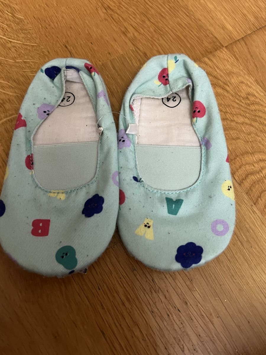 Schuhe für Mädchen: Turntäppeli – Gebraucht aus Meilen von gio_xlz7