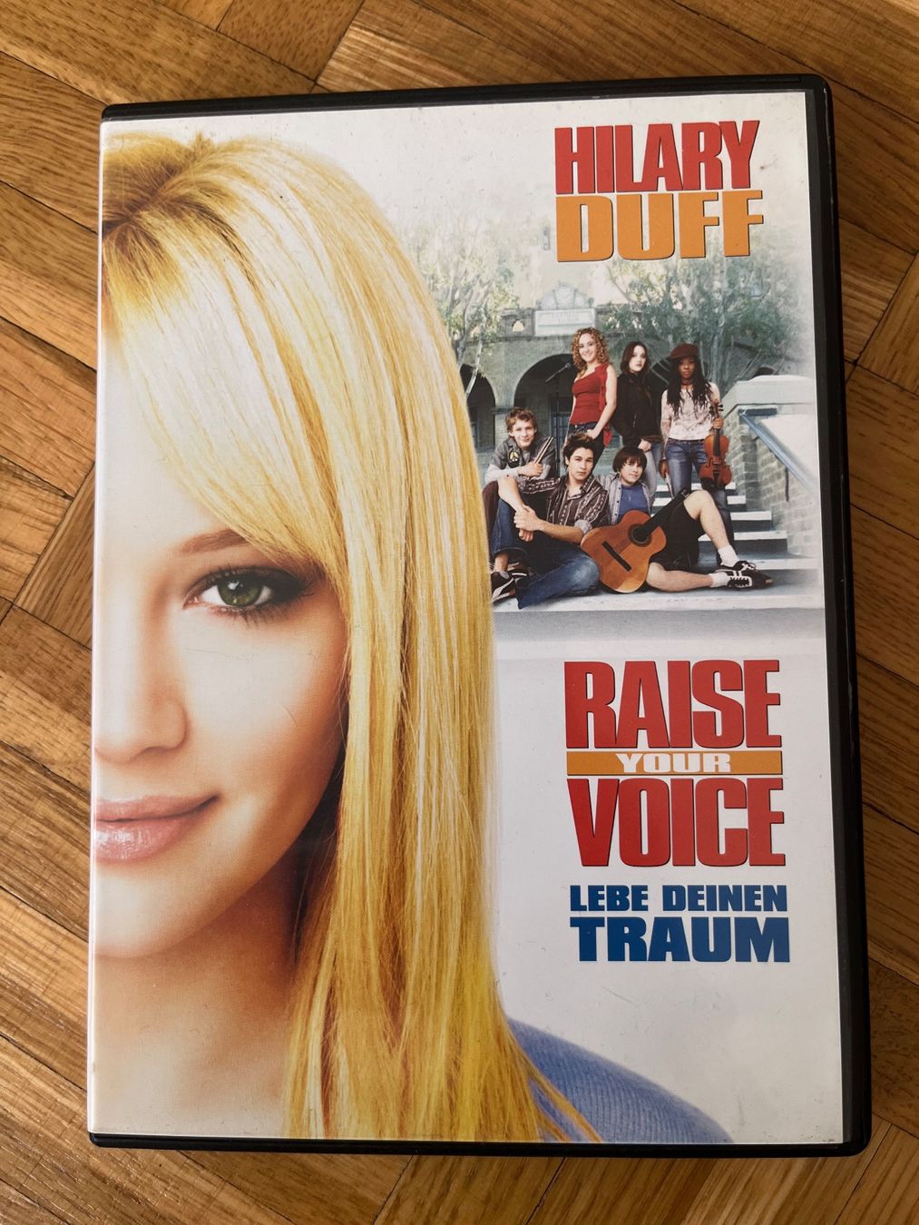 Tutti i DVDs: DVD Raise your Voice – Usato da Glarus venduto da Kathrin-1988