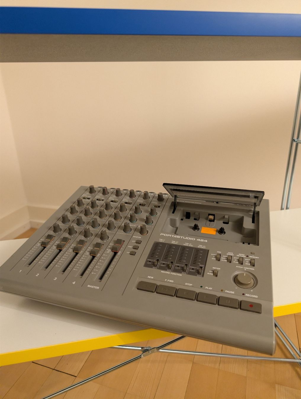 Tascam Registratori: Tascam PortaStudio 424 – Usato da Liebefeld venduto da augenschliesser 2