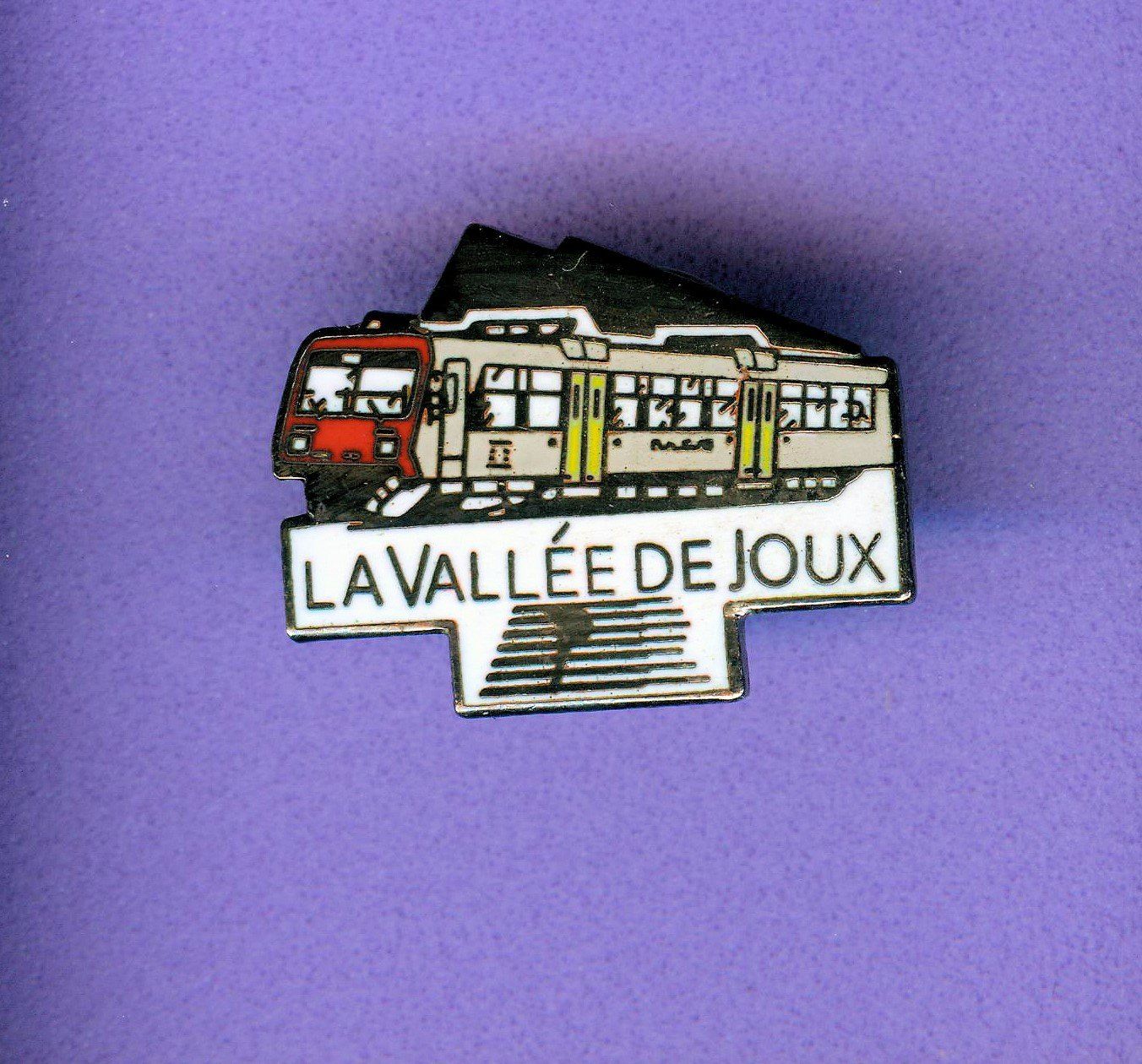 Placchette & Badge: LA VALLEE DE JOUX – Usato da Winterthur venduto da Sammleroase