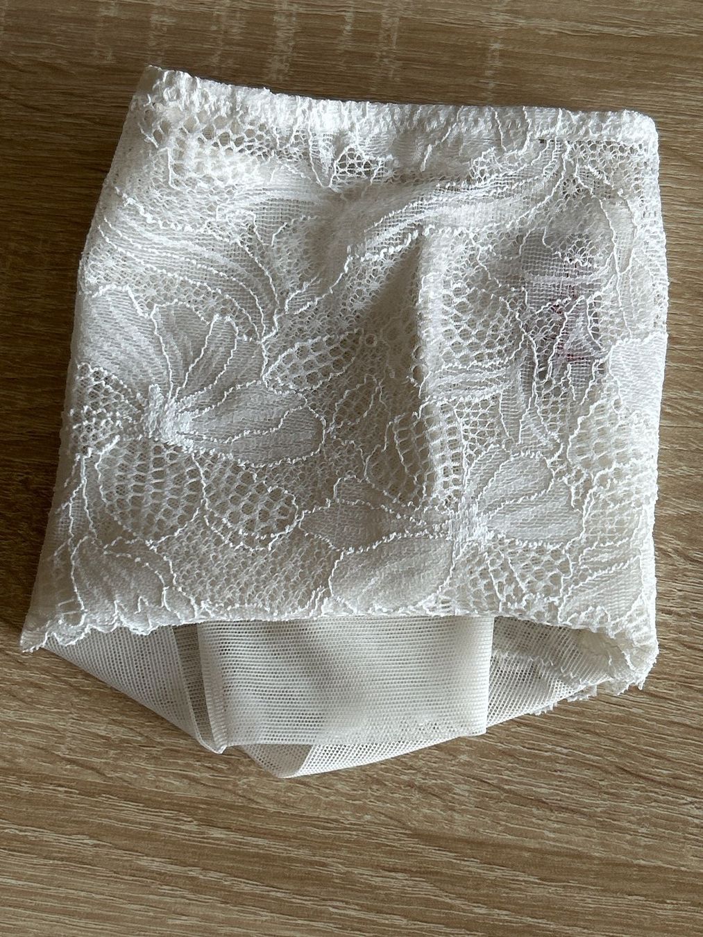 Triumph Altra biancheria intima: Triumph Make -Up Illusion Lace Shorty weiss Gr. 40 – Usato da Brunnen venduto da Nala2929 1