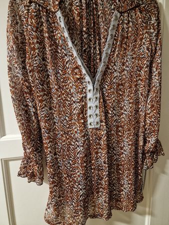 Bluse länger sehr speziell One One hochwertige Qualität 40