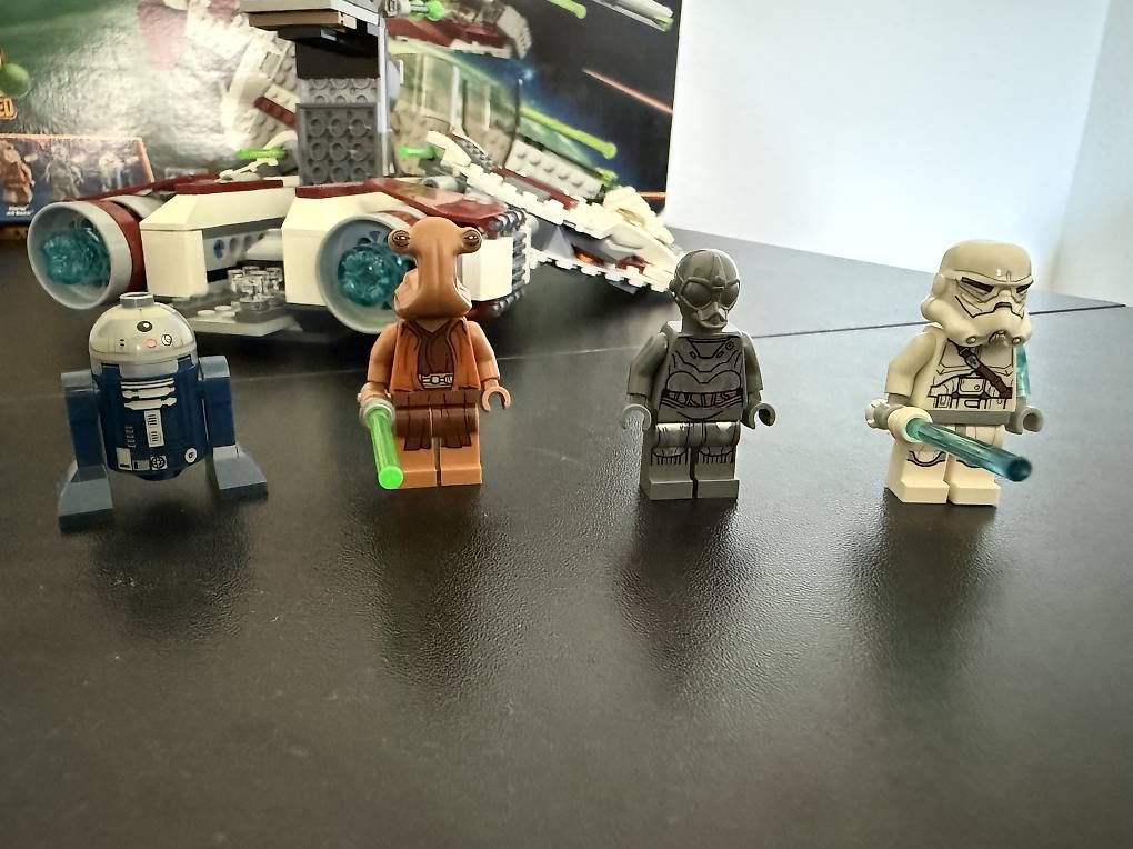 Lego Giocattoli: Lego Star Wars Jedi Scout Fighter Full Set – Usato da Zürich venduto da Liam_Hess 1