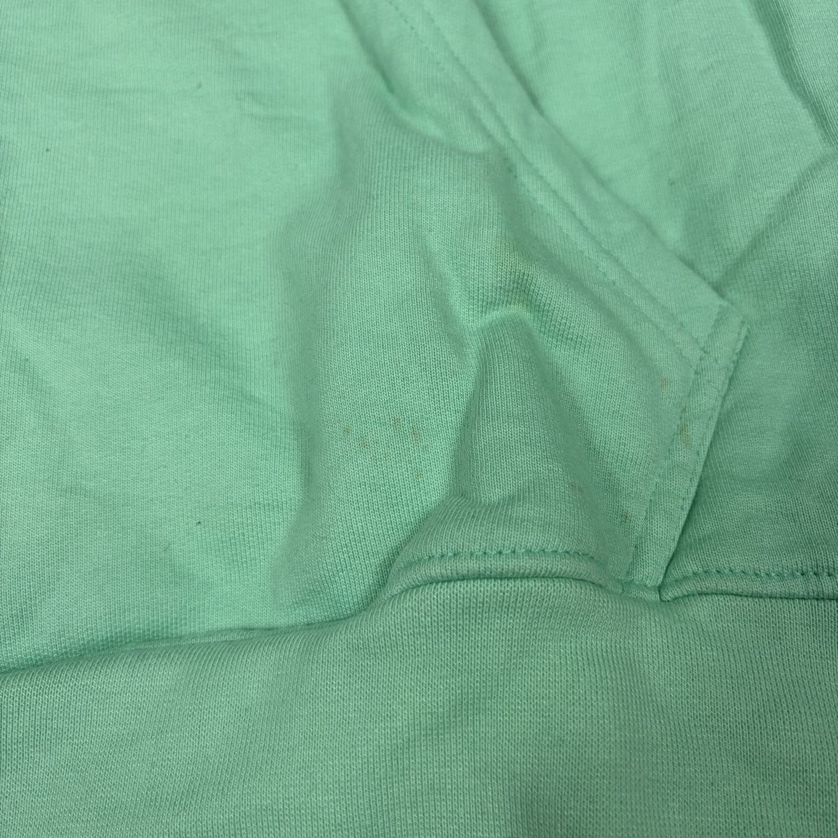Pulls & Sweat-shirts: Sweat à capuche Tealer vert clair - Taille M – D'occasion à Neuchâtel par aliceguins 3
