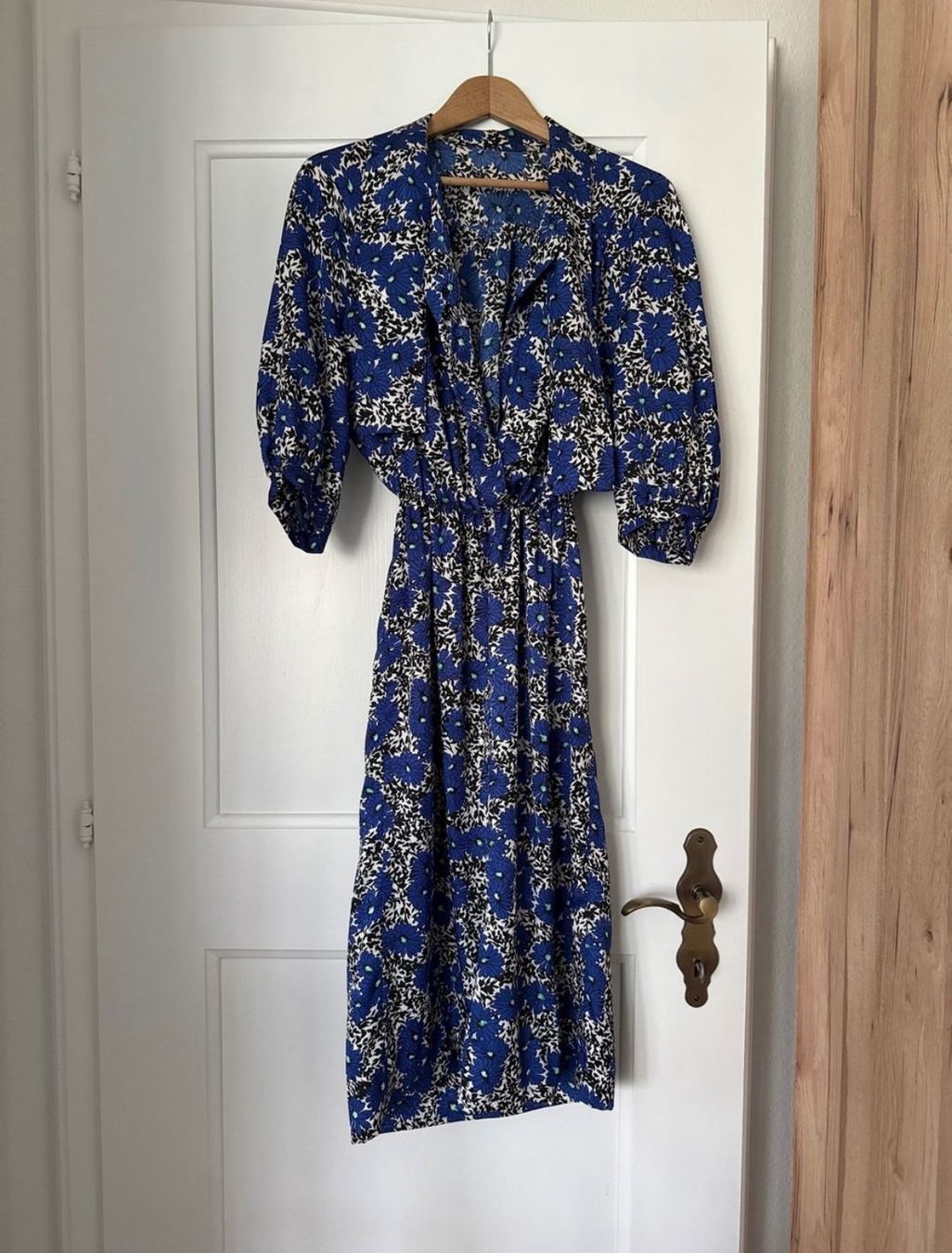 Vestiti: Unique Dress – Usato da Binningen venduto da Sophiescloset 2