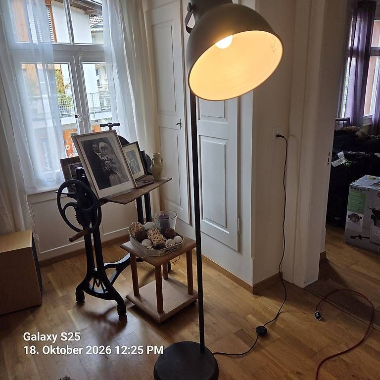 Ikea Lampade: Stehlampe IKEA Hektor – Usato da Grünen venduto da rol_ct67 1