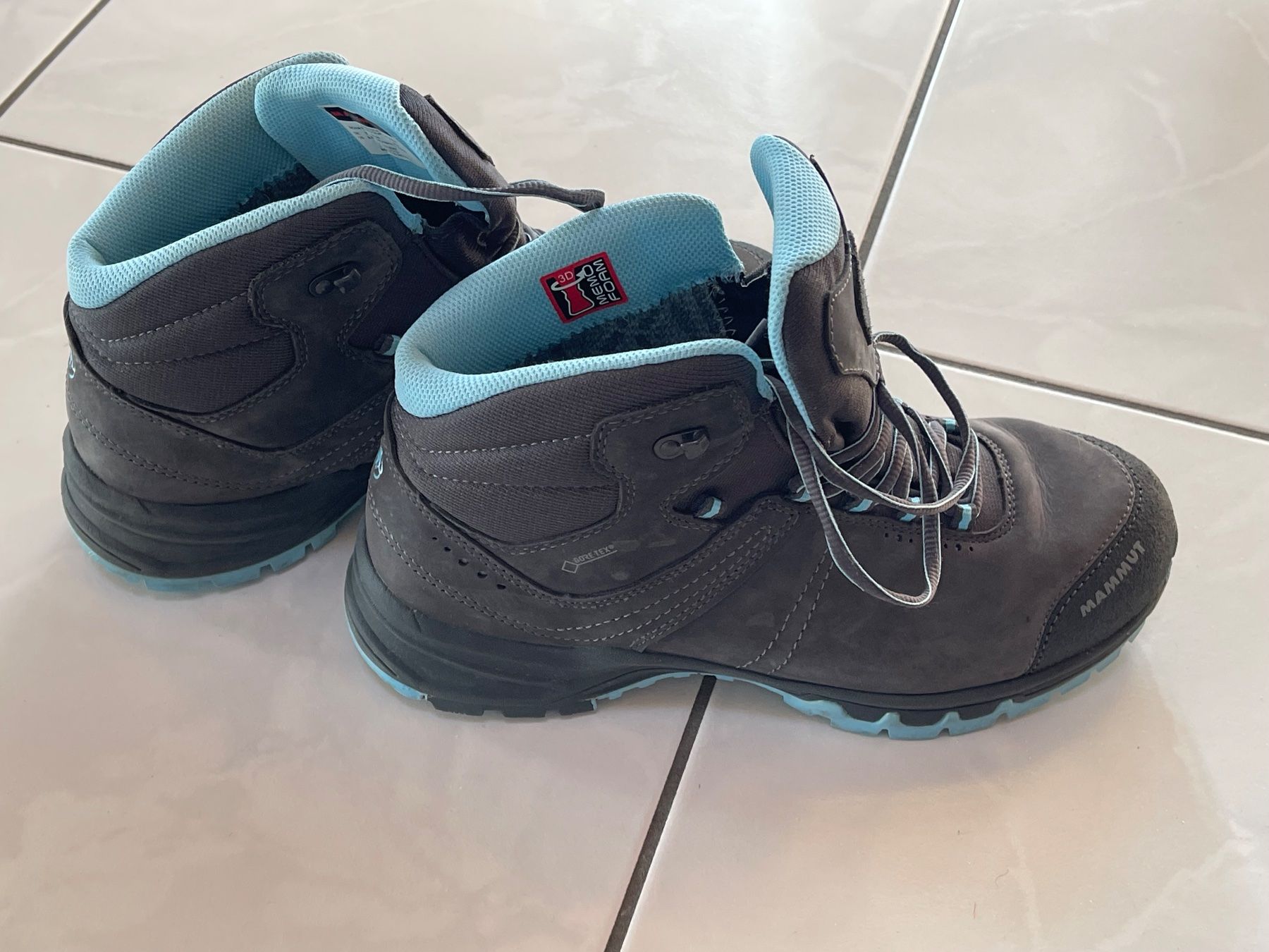 Mammut Scarpe da donna: Trekkingschuhe Mammut, Gr. 40 2/3 – Usato da Murten venduto da bmn03 2