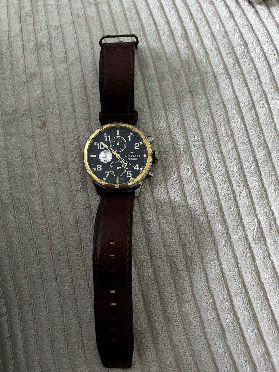 Tommy Hilfiger Orologi: tommy hilfiger uhr herren th2481201820 – Usato da Bilten venduto da and_6hjn 1