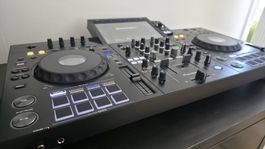 Pioneer DJ XDJ RX3 / Controller