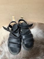 Dr. Martens Sandalen in 40,5