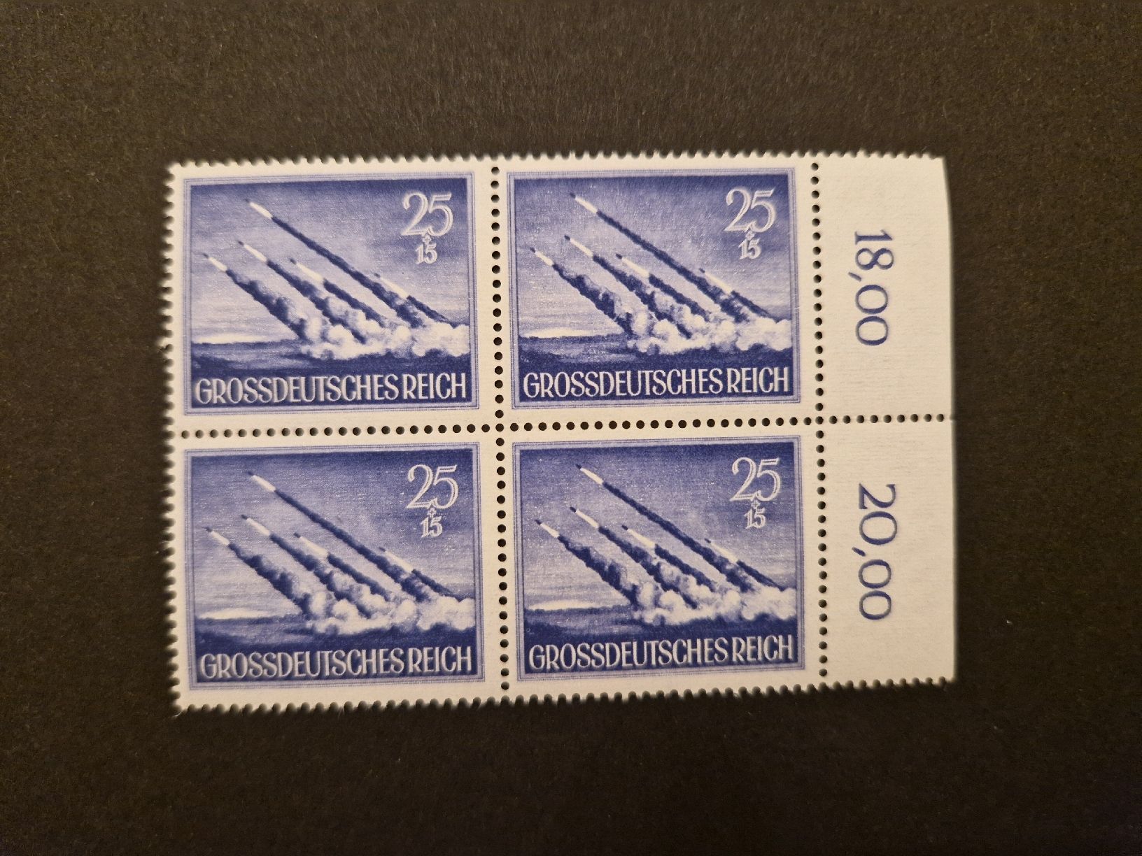Tutti i francobolli: Deutsches Reich Viererblock Briefmarken postfrisch – Nuovo (secondo la descrizione) da St. Gallen venduto da Enrico_SG