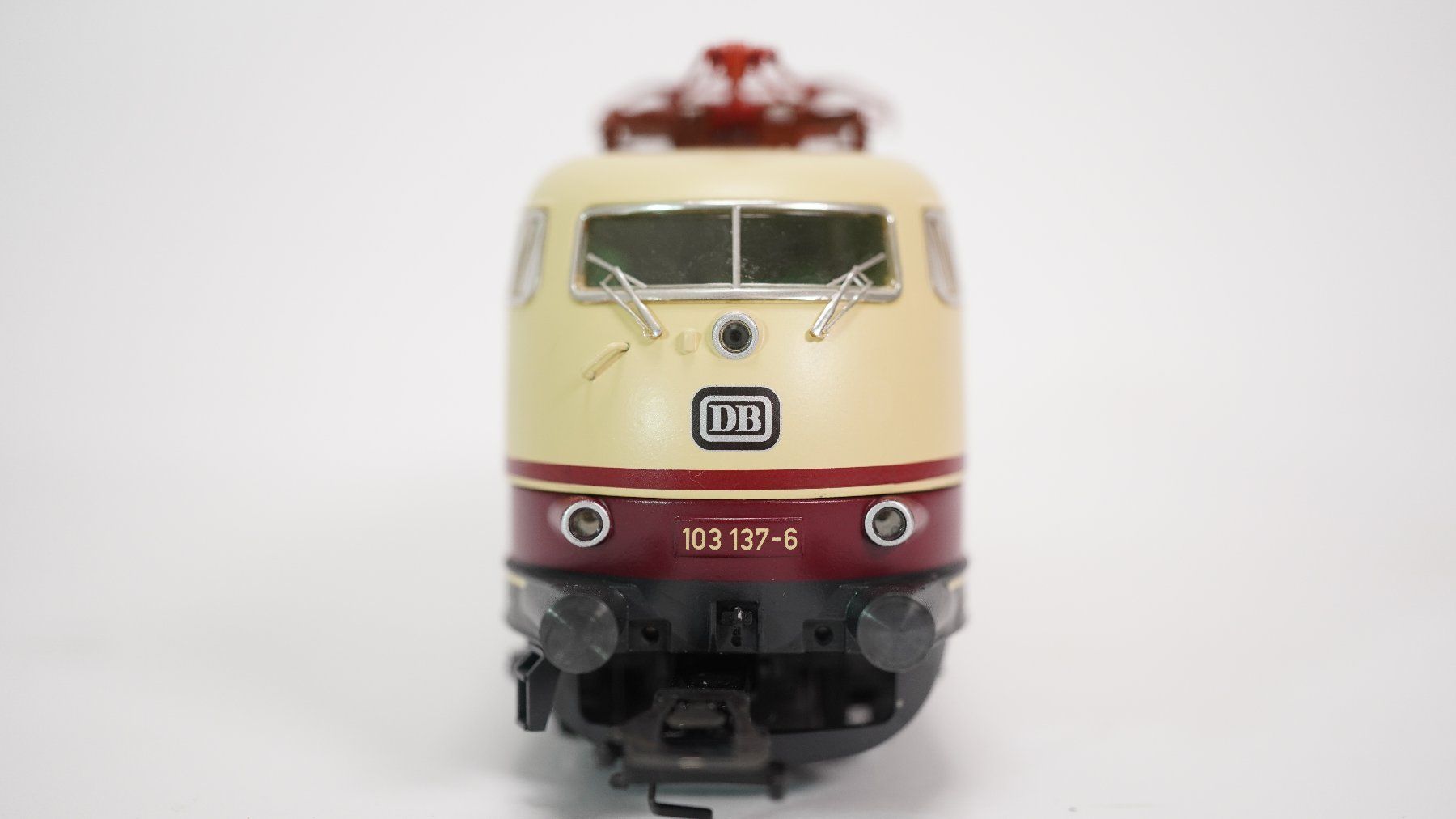 Märklin Modellini di ferrovie: c1 Märklin 39579 DB BR 103 E-Lok TEE – Usato da Uetendorf venduto da tigermuegi 4