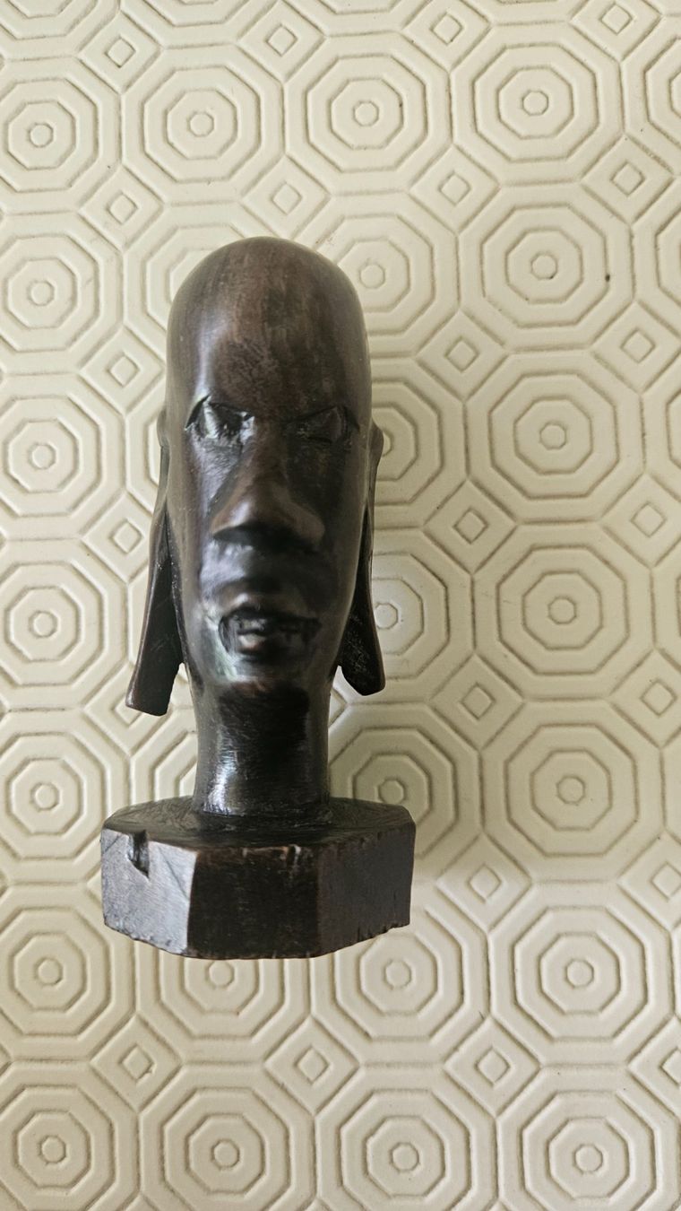 Sculture & Statue: Statua etnica in legno "viso" – Usato da Melano venduto da H-Sara