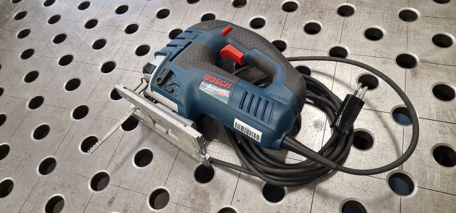Makita Alle Maschinen: Bosch Stichsäge – Gebraucht aus Emmenbrücke von inf_l8yf