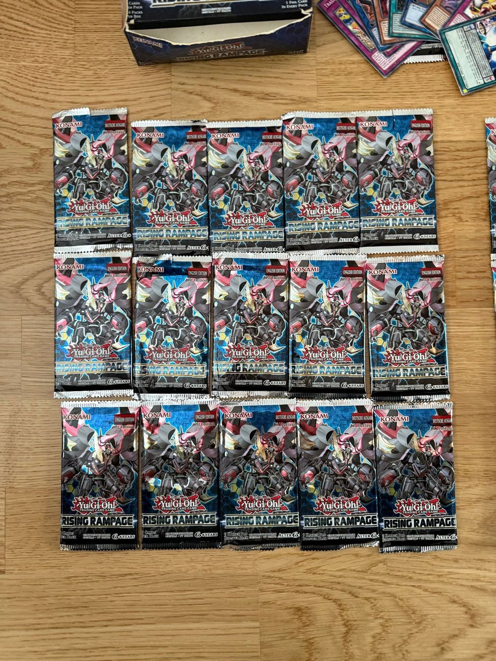 Yugioh Carte collezionabili: Yu-Gi-Oh! Rising Rampage Booster Display + Einzelkarten – Usato da Spiegel b. Bern venduto da BeyondBenefit 1