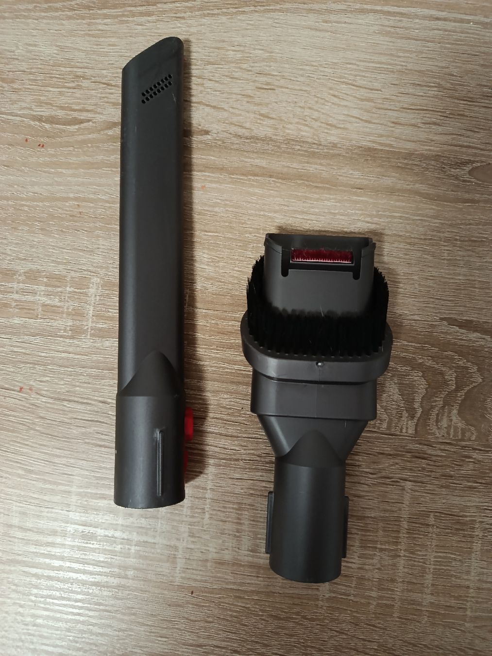 Dyson Staubsauger & Zubehör: Dyson V 15 Aufsätze – Gebraucht aus Seon von Aquaristik 2