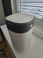 Poubelle a couche avec 1 recharge