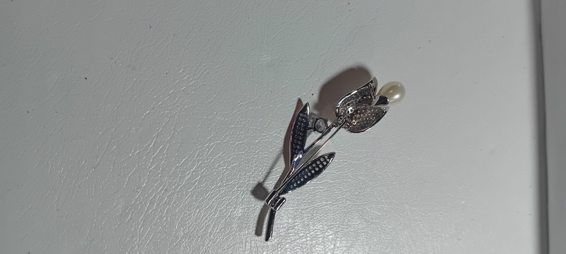 Broschen & Nadeln: modeschmuck brosche,,,mit kristall – Neu (gemäss Beschreibung) aus Basel von bij_5hqd 3