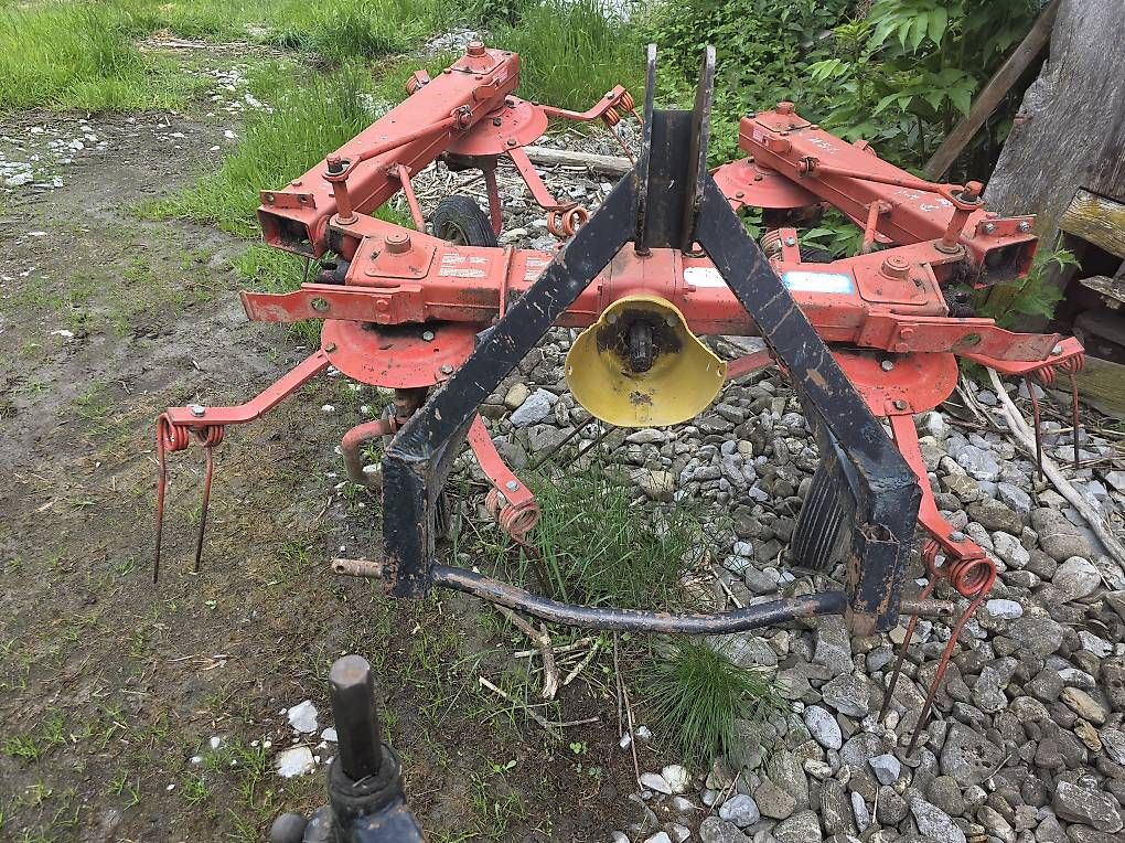 Reform Alle Maschinen: Kreisel Heuer Reform 303 – Gebraucht aus Lauenen b. Gstaad von per_xp6g