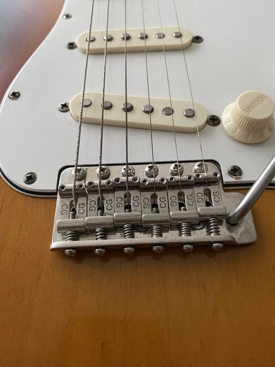 Fender Strumenti musicali: Fender Stratocaster ST57-65 JV 1982 – Usato da Schaffhausen venduto da coday.ch 1