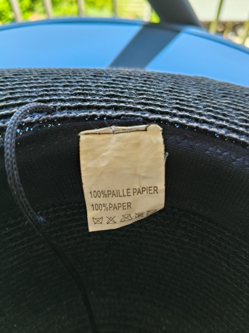 Copricapi, berretti & cappellini: Chapeau 100% paille noir avec fleurs – Nuovo e nell'imballaggio originale da Monthey venduto da lesaffairesdecamille 2